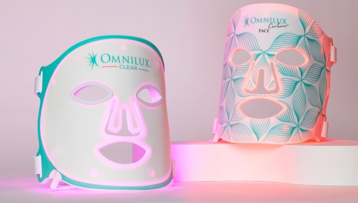 Maschera viso a Led Omnilux: la nostra amica per la pelle